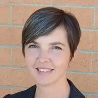 Dr Joanna Redden